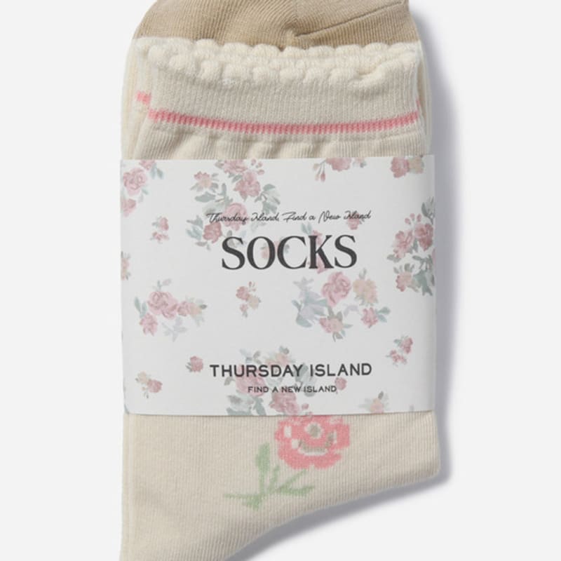 Thursday Island Side Motif Socks_T256MSC139W