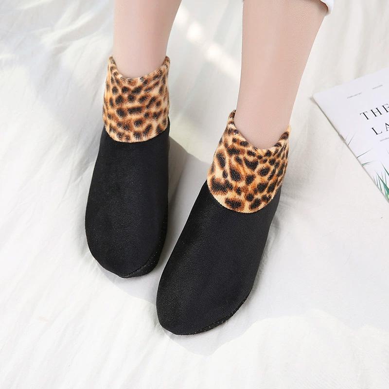 

1 пара леопардовых нескользящих носков для пола, зимние толстые уютные для домашней обуви, с высоким голенищем чёрный