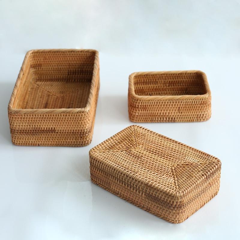Ορθογώνια καλάθια αποθήκευσης Rattan Στοιβαζόμενα υφαντά ψάθινα κουτιά Σνακ θήκη οργάνωσης για ντουλάπια κουζίνας Ράφι