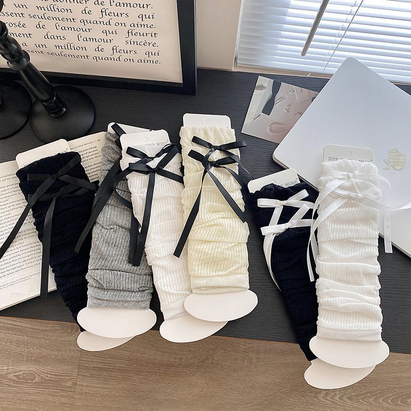 

Ribbon Bow Piles, Long Sock Covers, Spring and Summer Sun Protection, Lolita College Style Black and White Sleeve Covers, Calf Covers 1 pair білий