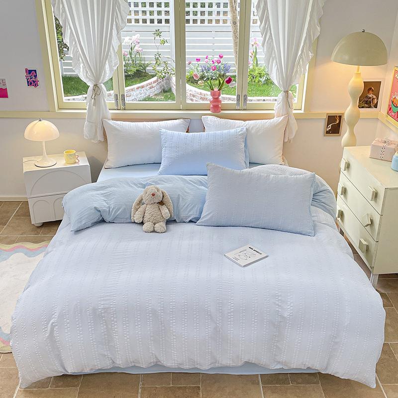 100% skin-friendly bedding sheets, pillowcases, quilt covers, four-piece sets, three-piece sets.