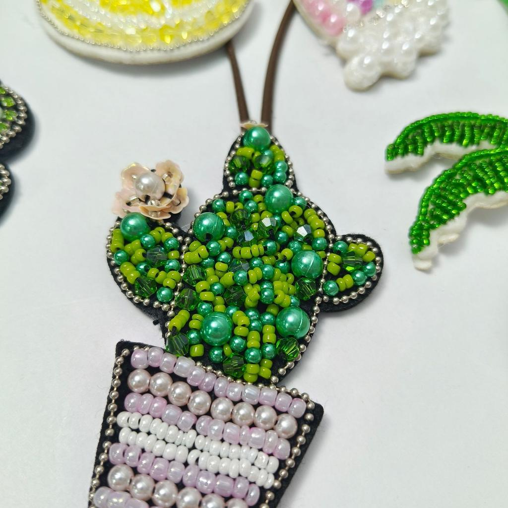5-10cm Coconut Tree Decor Rainbow Patch Beaded Pendant For Clothing Applique Tropical Decor Wall Decor
