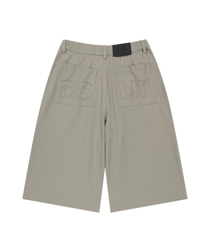 Aejeuyua Pintuck Stitch Bermuda Pants Khaki Beige