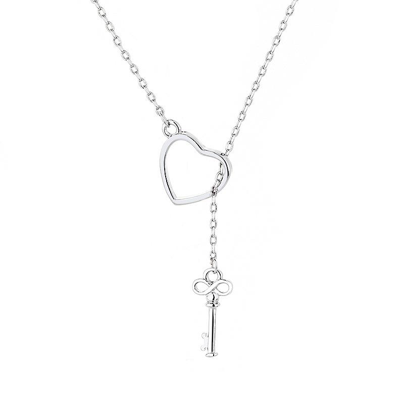 Key Necklace, Female Adjustable Foldable, Niche Design, Versatile and Versatile Collarbone Chain