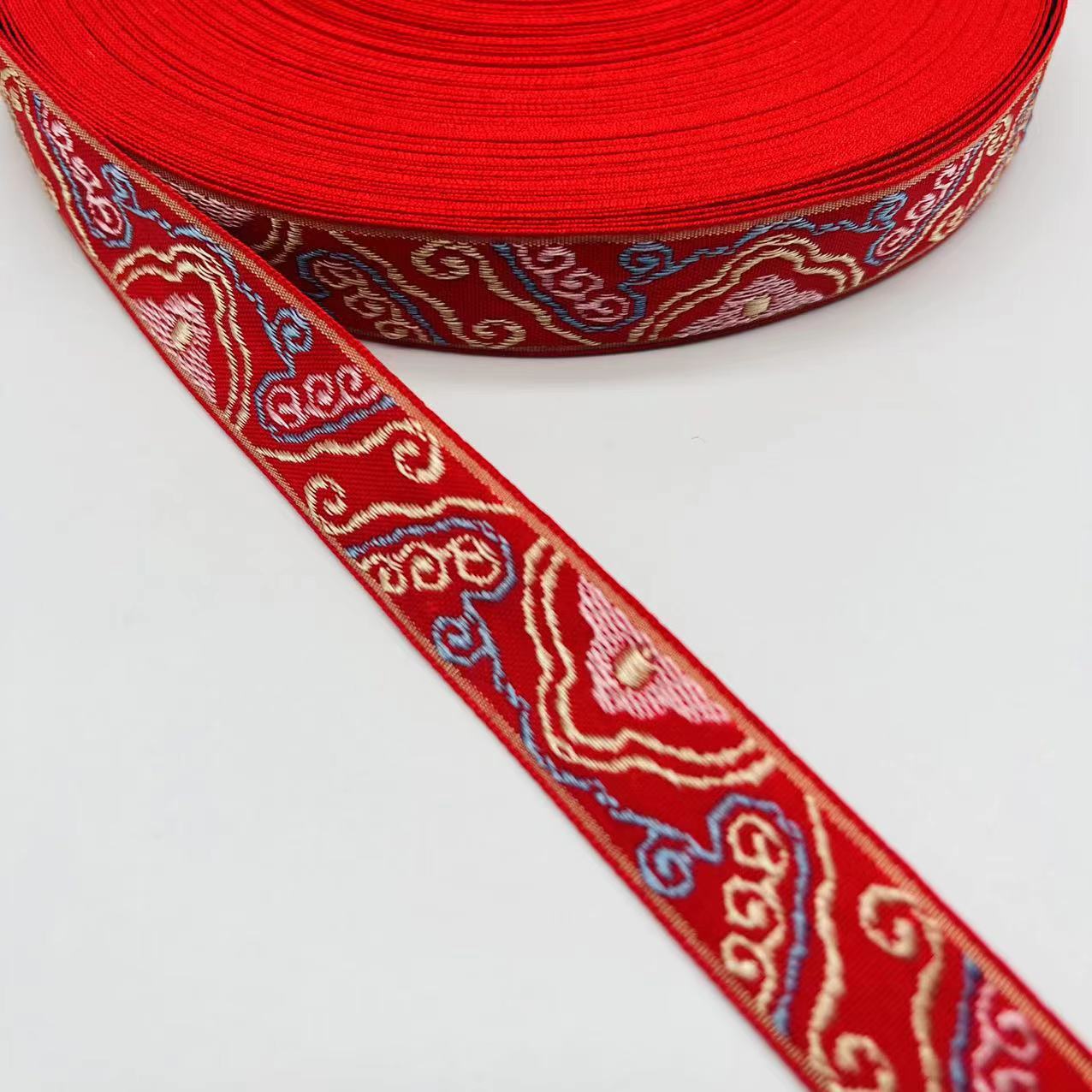 

Новогодний этнический стиль жаккардовая лента рождественские украшения одежда аксессуары аксессуары Иу D * red auspicious clouds * 2.0cm