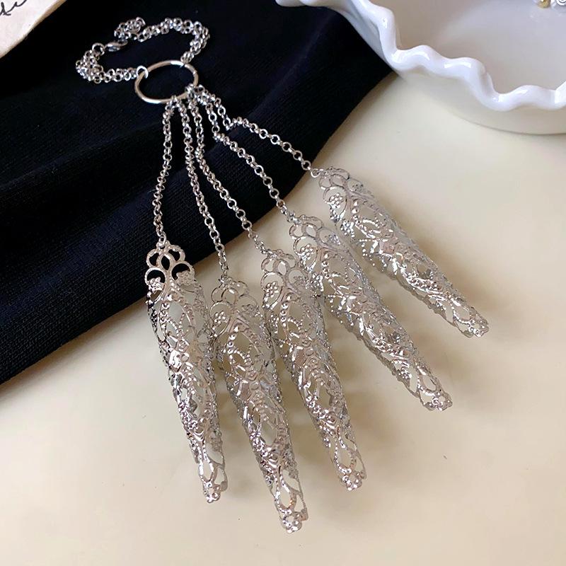 Women's Unique European-American Hollow Tassel Bracelet with Exquisite Design