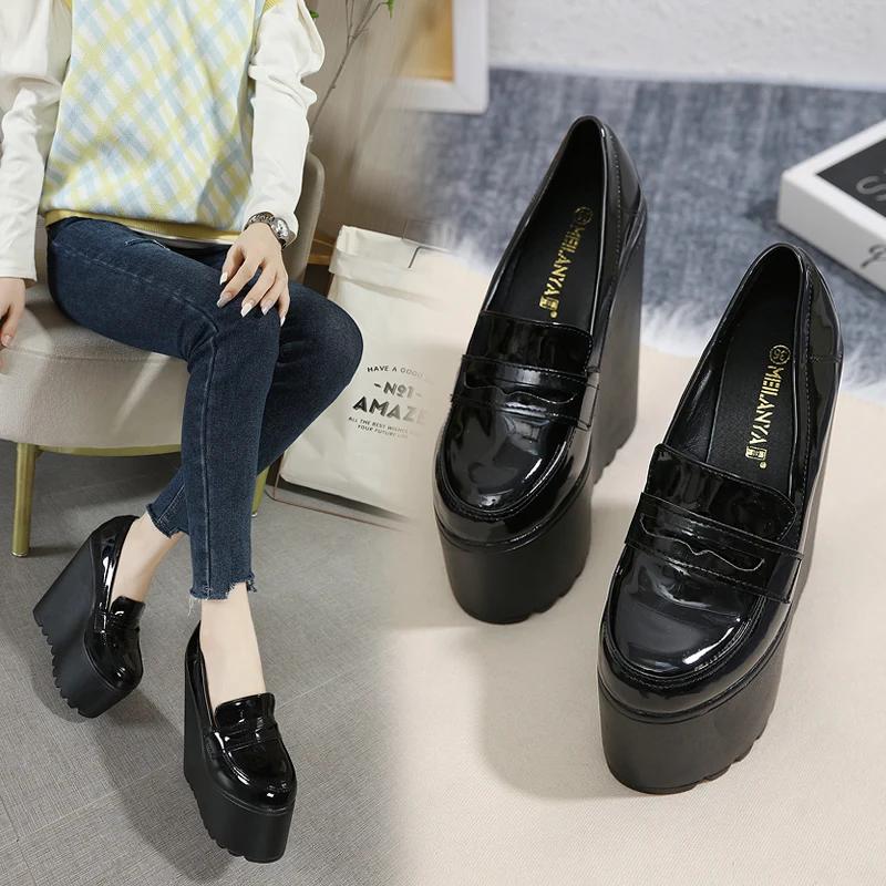 Fashion 16 CM Round Head Platform Super High Heel Thick Heel Women's Shoes Black And White Pumps For Women Sexy Wedges