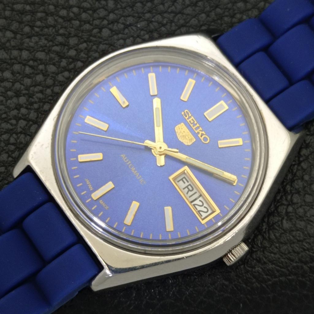 JAPAN VINTAGE SEIKO 5 AUTOMATIC MENS BLUE COLOR DIAL WATCH A701547-5 R206b-a701547