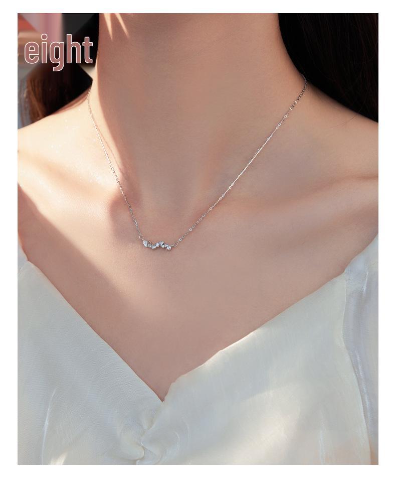 Banyan Tree Heart-Shaped Clavicle Necklace - S925 Silver, Light Luxury Design 2023