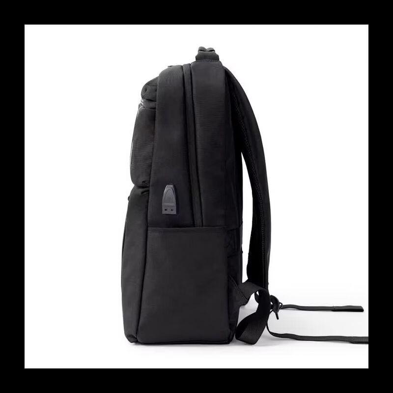 Diplomat DS-17001L Business Travel Laptop Backpack