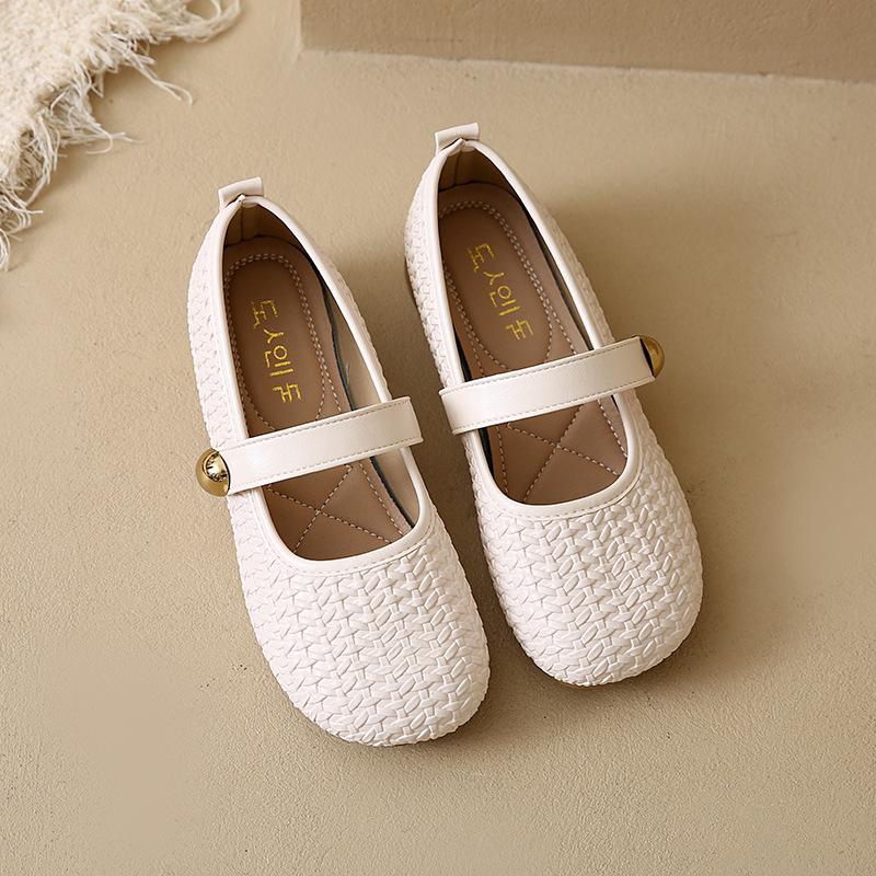 Fashion Mary Jane single shoes women's 2025 spring and autumn new versatile flat bottom shallow mouth single shoes Doudou shoes