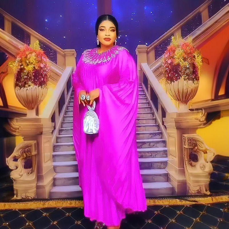 

Трансграничный африканский дизайн моды, большие размеры, свободное платье с плиссировкой и круглым вырезом, с горячей отделкой каноническими бусинами, рукавами «летучая мышь» Rose Red All yards