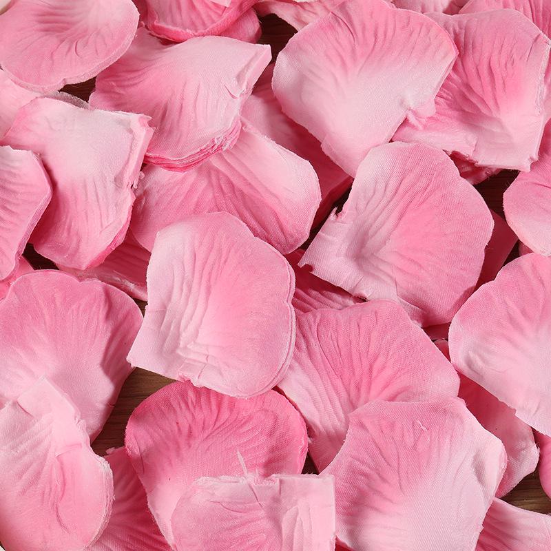 Non-Woven Artificial Rose Petals for Wedding Decorations and Hand-Thrown Arrangements