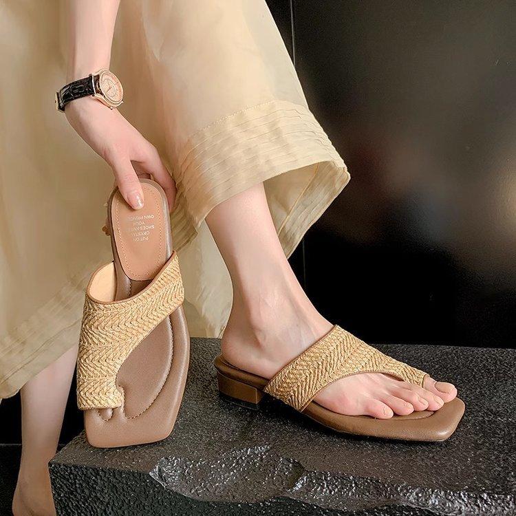 

French retro vacation style woven toe cool slippers outer wear women s 2025 summer niche design thick heel sandals 35 абрикосовый