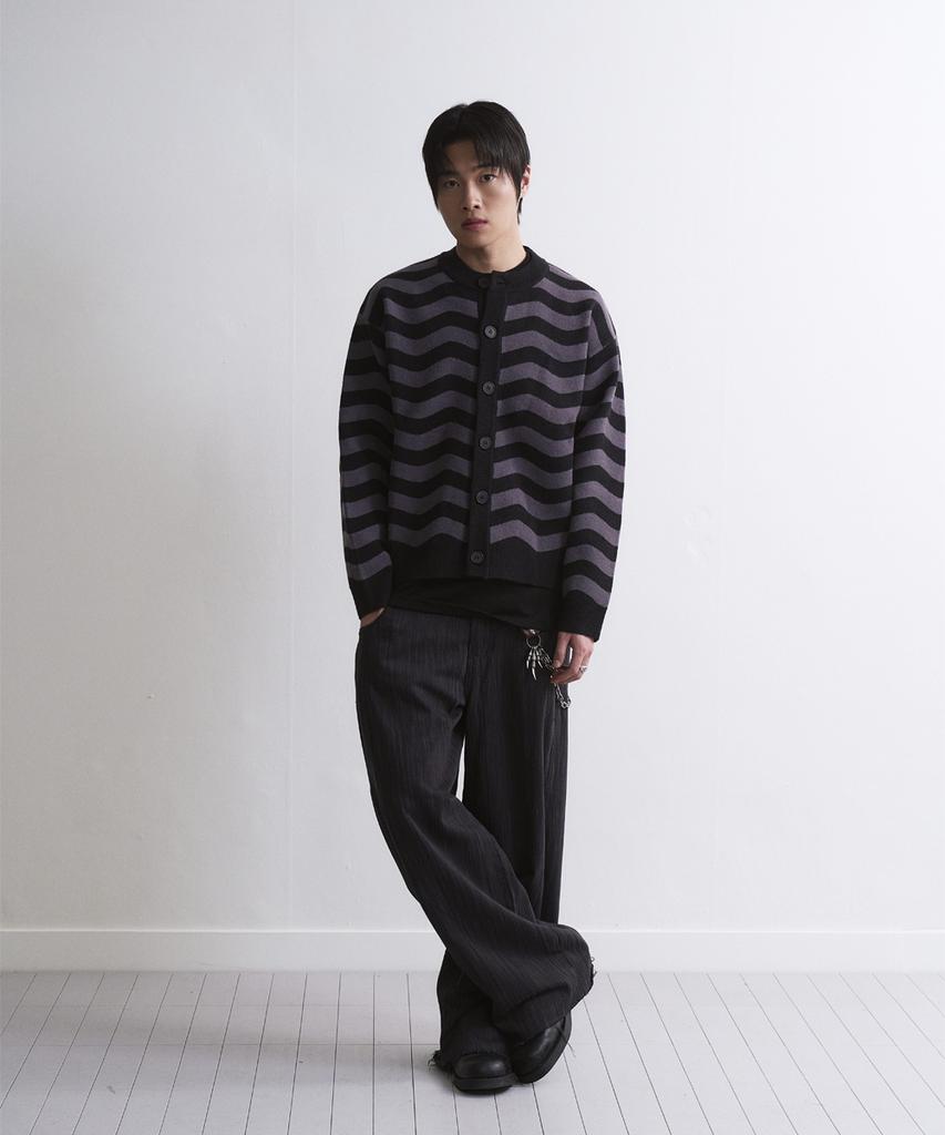 Untitled Seoul Striped Wave Knit Cardigan Black