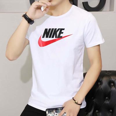 T-Shirts & Muskelshirts – T-Shirts
