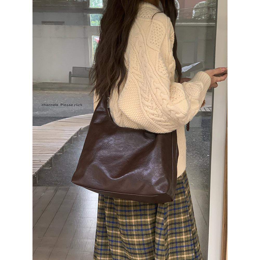 IELGY Ladies Tote Bag Melade Color Large Capacity Retro All-Match One-Shoulder Commuter Messenger Bag