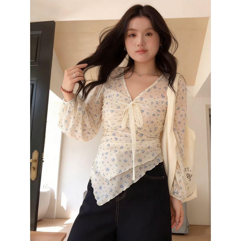 Plus-Size French-Style Floral Lantern Sleeve Shirt for Women, Early Spring V-Neck Tie-Up Ruffle Design Sweet Top Top M