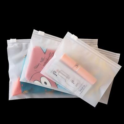 50 adet Buzlu Kıkırdak çantası Yatay stil CPE kalınlaştırıcı plastik fermuarlı Paketleme çantası giyim toz geçirmez Depolama Sızdırmazlık çantası