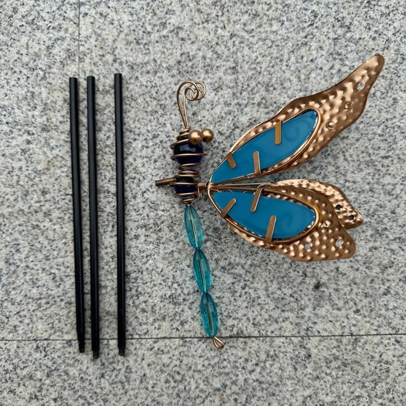 Colorful Butterflies Garden Decors Stakes Waterproof 3D Garden Ornaments Outdoor Decorations for Patio Lawn Decorations