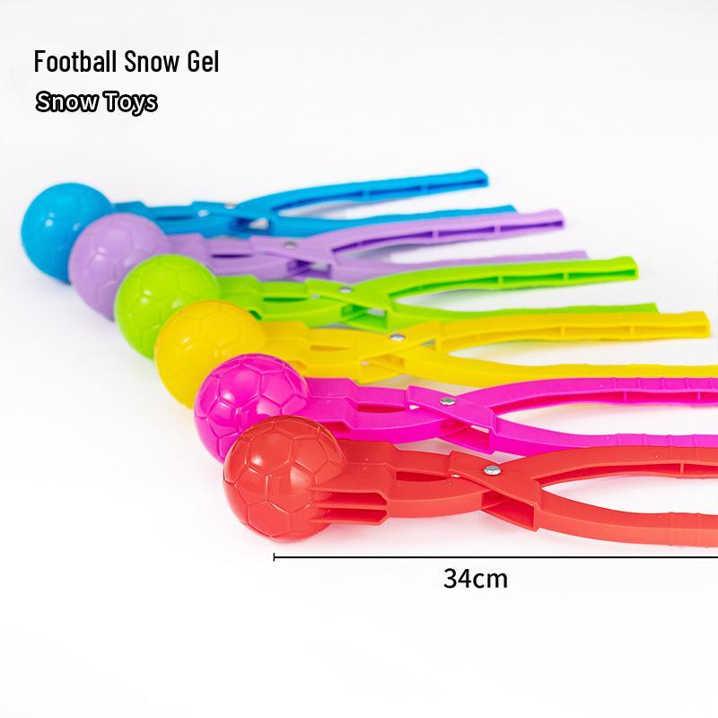 Astronaut Snowball Maker Toy for Kids - Outdoor Snow Play & Snowball Fight Tool
