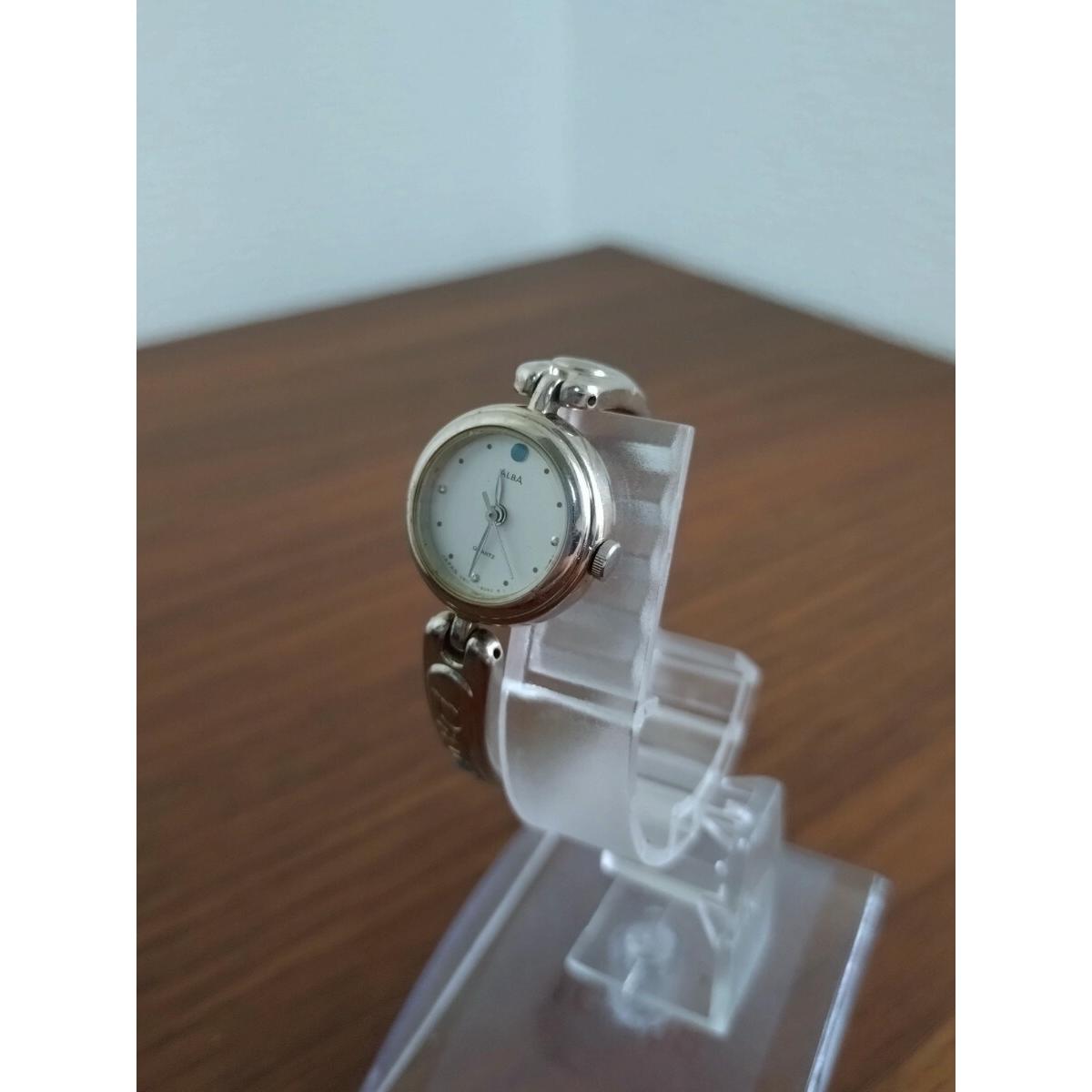 [Operation not confirmed] SEIKO ALBA Seiko Alba Quartz Ladies Silver Watch Junk 123