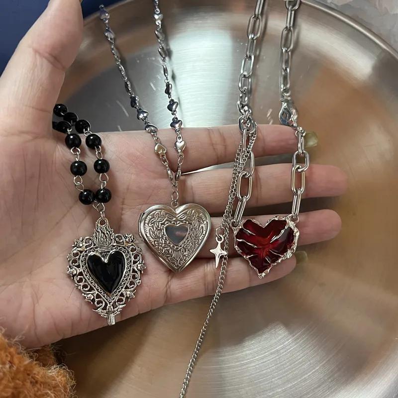Ewige Liebe Herzform Anhänger Damen Halskette Metall Herz Epoxidharz Perlen Charme Perlen Gliederkette Mädchen Halskette Schmuck