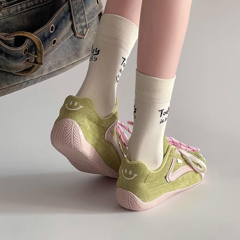 Retro flat shoes 2025 new summer fashion breathable versatile board shoes casual soft sole women's sports training shoes