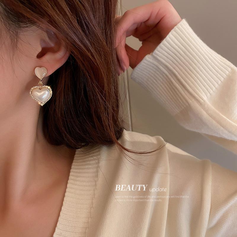 Diamond-Set Pearl Love French Light Luxury High-End Temperament Elegant Stud Earrings Earrings Women