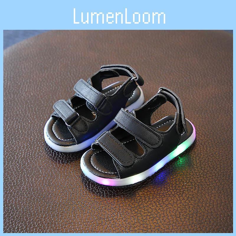 Adorable Children Casual Flashing Light Sandals With Soft Bottom And Timeless Design
