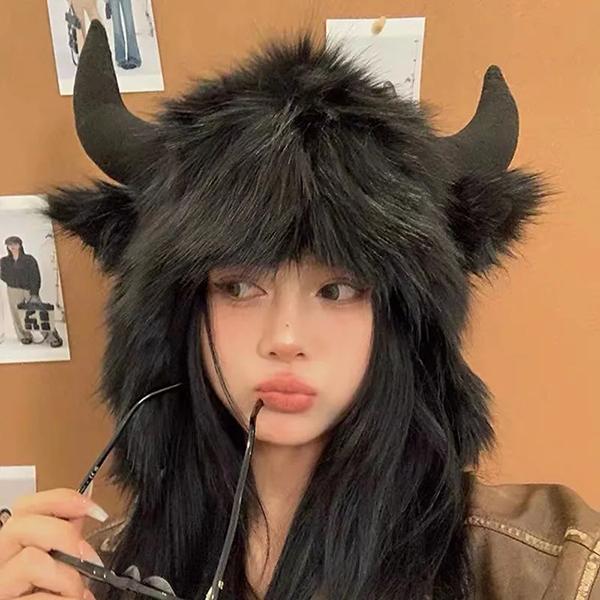 

WTEMPO 1PC Роговые шапки Осень Зима Забавный Плюшевый Костюм Быка Дьявола Шапки Защита Ушей Бомбардировщики Шапки для Косплея 56-60cm чёрный