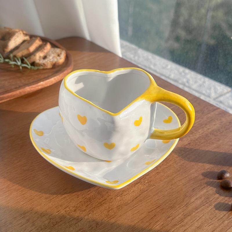 Korean Style Retro Love Ceramic Cups and Saucers, Hand-squeezed Irregular Heart-shaped Coffee Cups and Saucers, Afternoon Tea Cups and Saucers