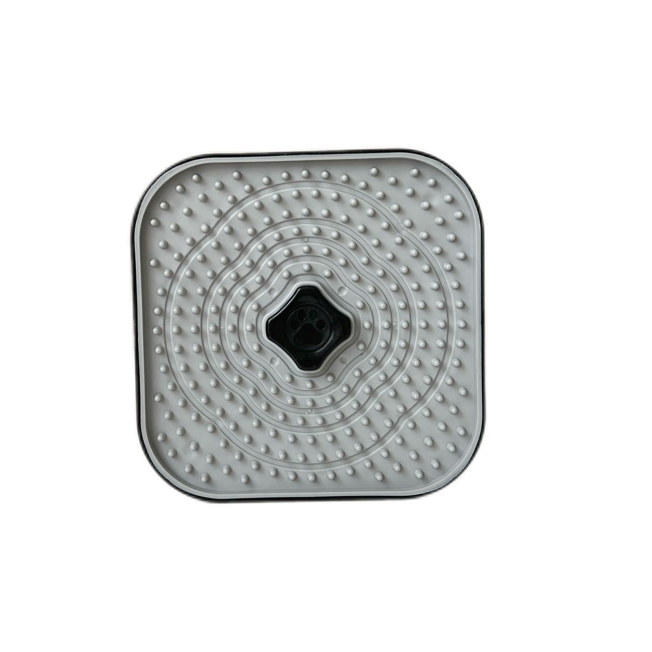 

Multi-Function Training Dog Slow Feeder Lick Mat Crate Mountable Anxiety Relief Pad Non-Slip Pet Licking Mat for Dogs Cat сірий