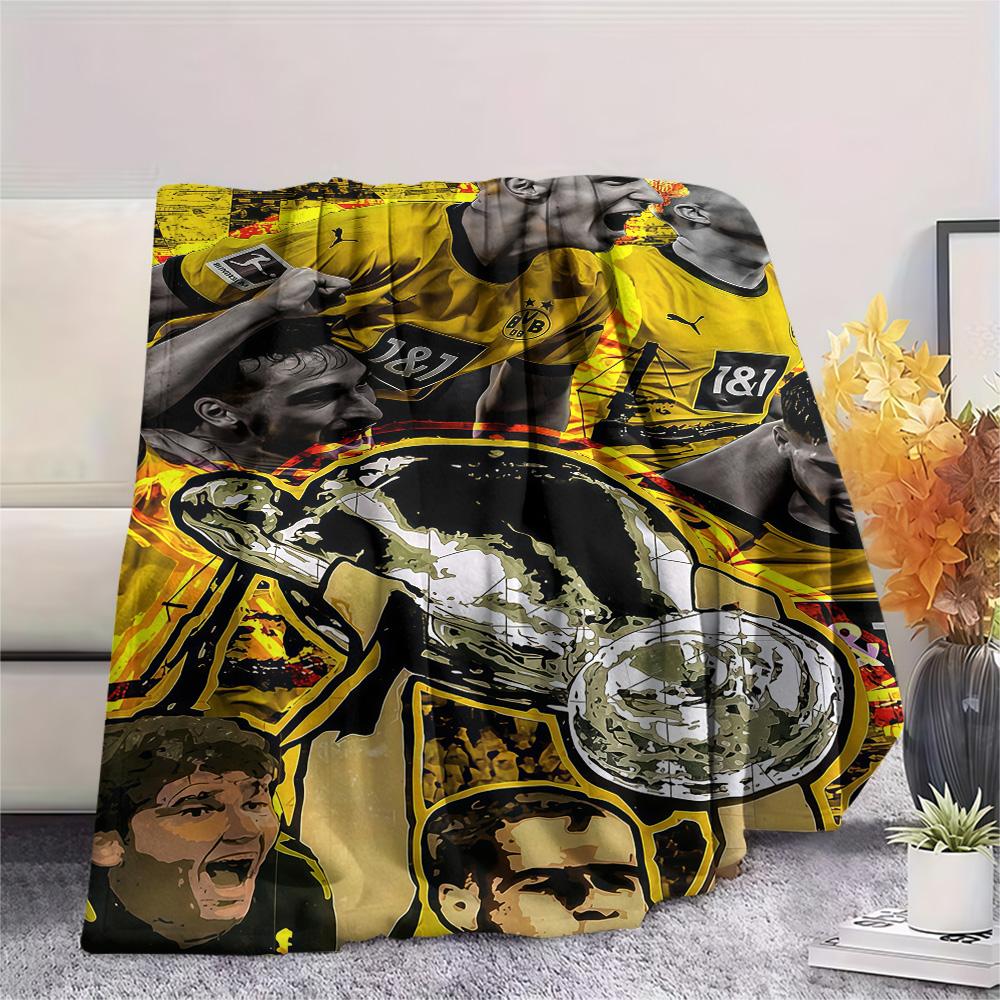 Borussia Dortmund Print FlAannel Blanket, High quality Comfortable for All Seasons, Home Decor, Warmth and Comfort