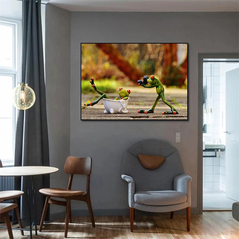 Funny Toilet Paper Bathroom Nordic Frog Posters and Prints Canvas Painting Wall Art Pictures for Washroom WC Bath Home Decor