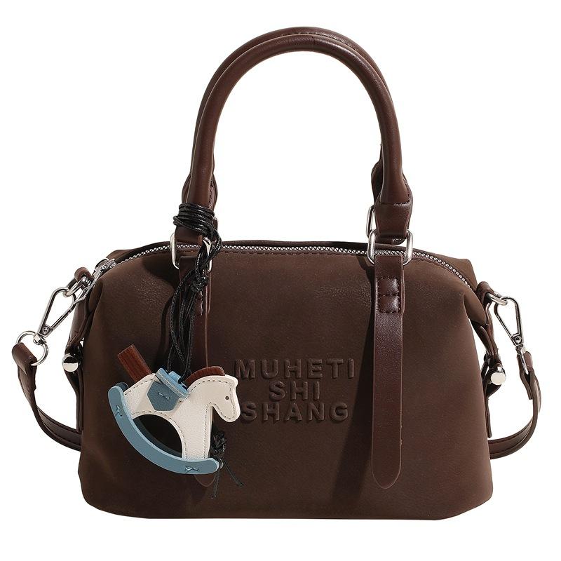 Vintage matte bag women's 2025 new commuter versatile messenger bag premium sense portable Boston bag pillow bag