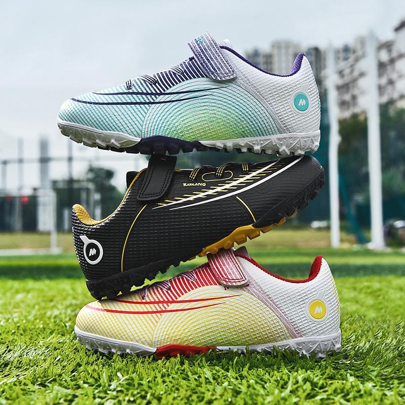 Classmate children's football shoes 2025 autumn and winter new Velcro broken nail sneakers boys and girls students professional training shoes