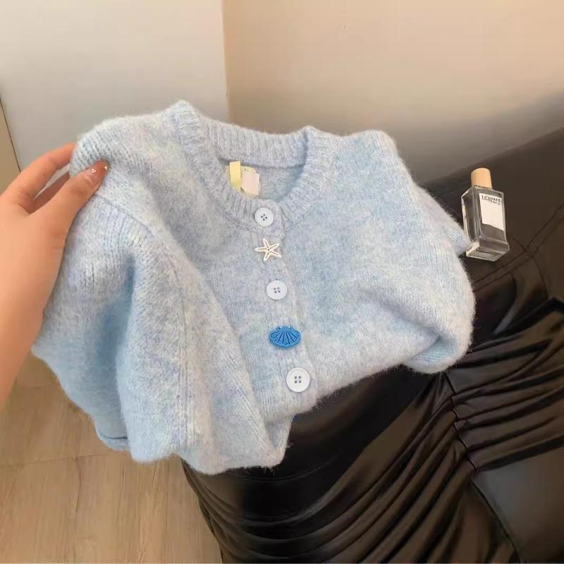 Close your eyes into the gentle wind soft waxy high-end knitted cardigan women's new versatile small sweater