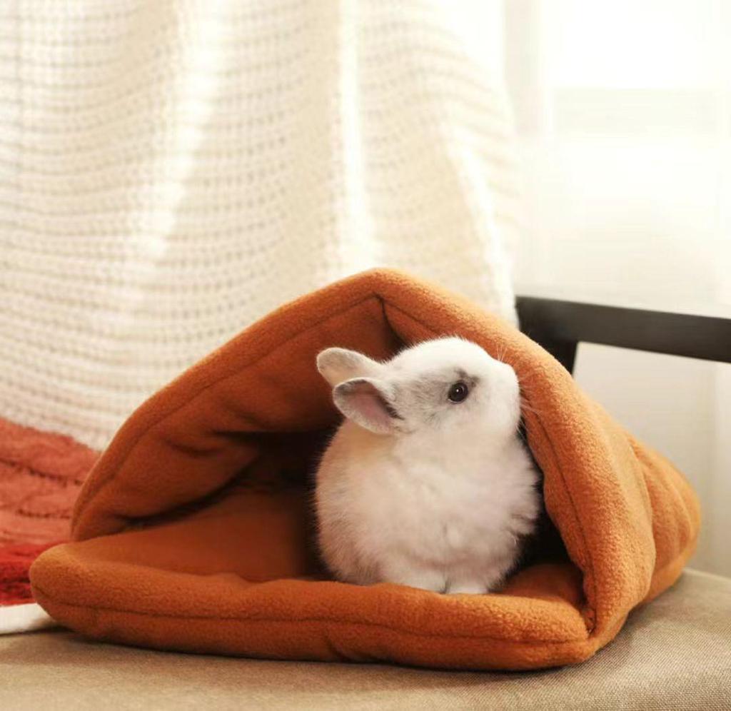 Vier Jahreszeiten Faltbares Haustiernest: Weiches, warmes Bett für Katzen und Hunde