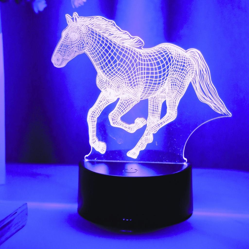 1pc 3D Horse Night Light - USB Powered, Touch Adjustable, Bedroom Atmosphere and Decorative Night Light and Gift.