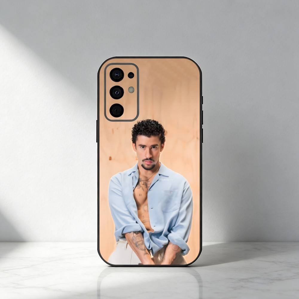 

Singer Bad Bunny Benito Phone Case For Samsung S25,S24,S21,S22,S23,S30,Ultra,S20,Plus,Fe,Note,5G Black Cover Samsung S22ULTRA5G