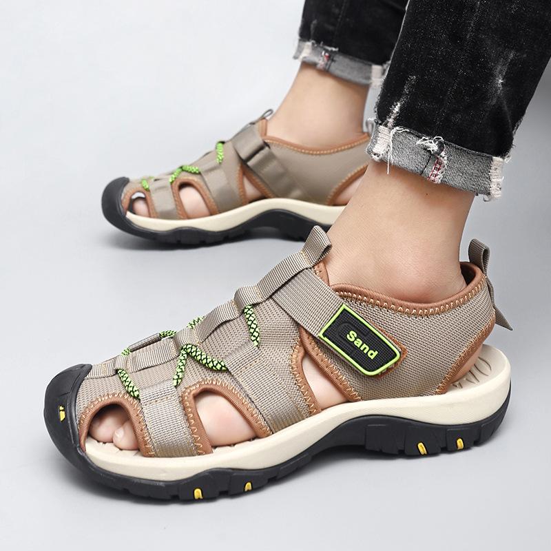 2025 summer breathable sandals 48 large size simple and versatile outdoor beach shoes wading non-slip lightweight hole shoes men