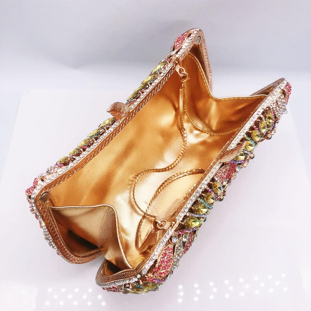 White Butterfly Flower Evening Bag Rhinestone Diamond Hollow out Metal Crystal Clutch Purse for Women Dinner Wedding Party Bags