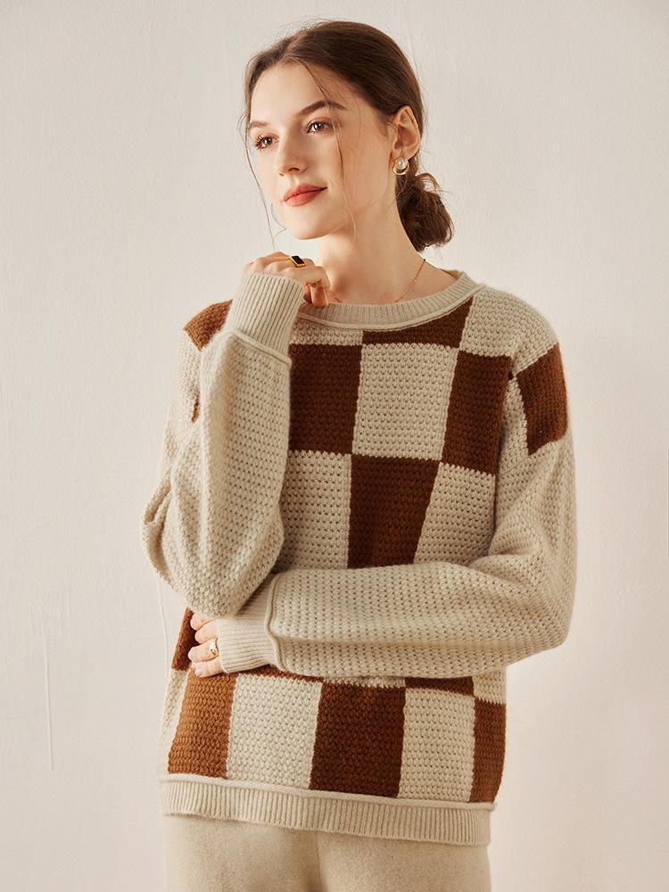 Women's Color-Block Cashmere Sweater: Round Neck, Drop Shoulder Pullover for Autumn/Winter - Thick, Loose, Casual Knitwear