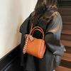 Fashion Vintage Bucket Bag Women PU Leather Top Handle Bag with Checkered Scarf Bow Large Capacity Shoulder Bag for Daily Commute and Outings