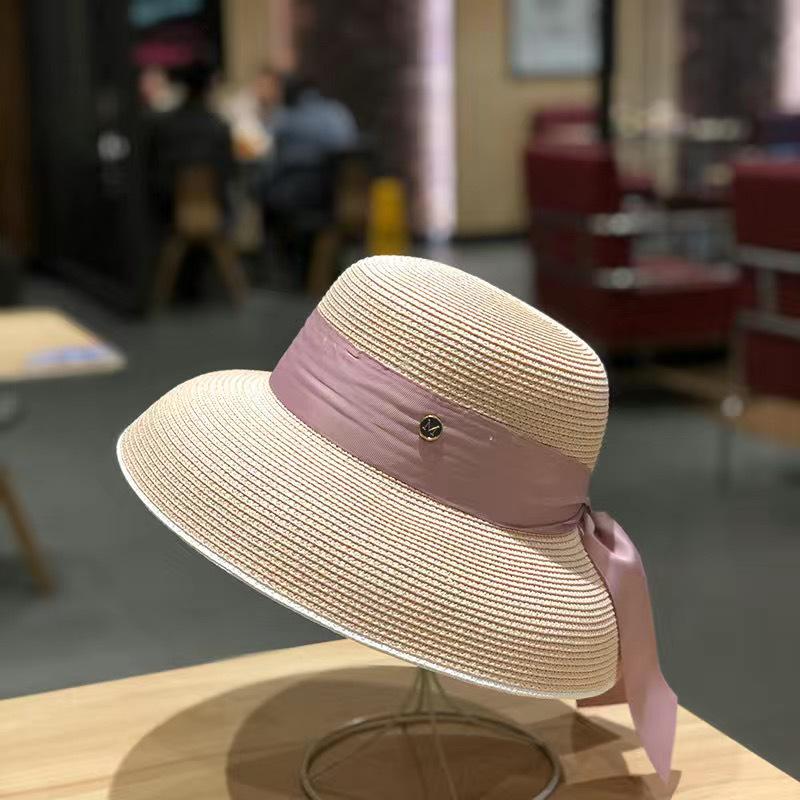 Retro French Hepburn-Style Women's Straw Hat with Silk Ribbon