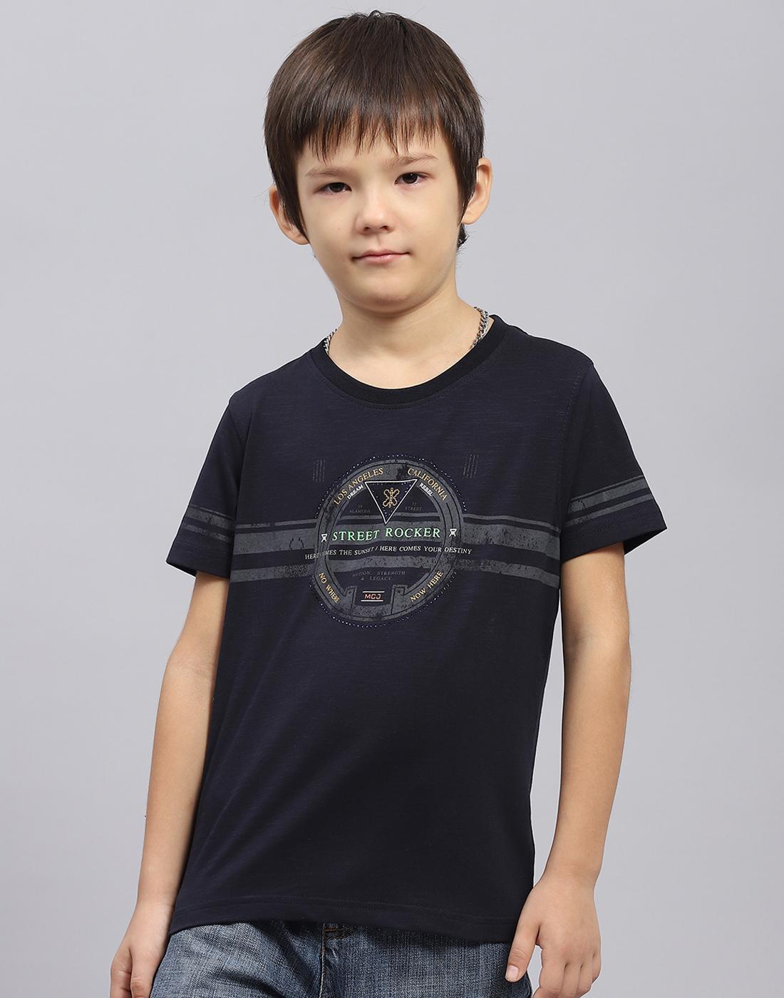 

Monte Carlo Boys Navy Blue Self Design Round Neck Half Sleeve T-Shirt 5-6 Years тёмно-синий