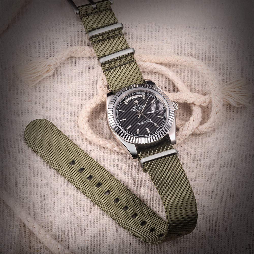 Hemsut 24mm NATO Watch Band, Premium Soft Nylon Replacement Watch Strap, Unisex, Military Heavy Duty with Stainless Steel Back, 4 Sizes: 18/20/22/24mm