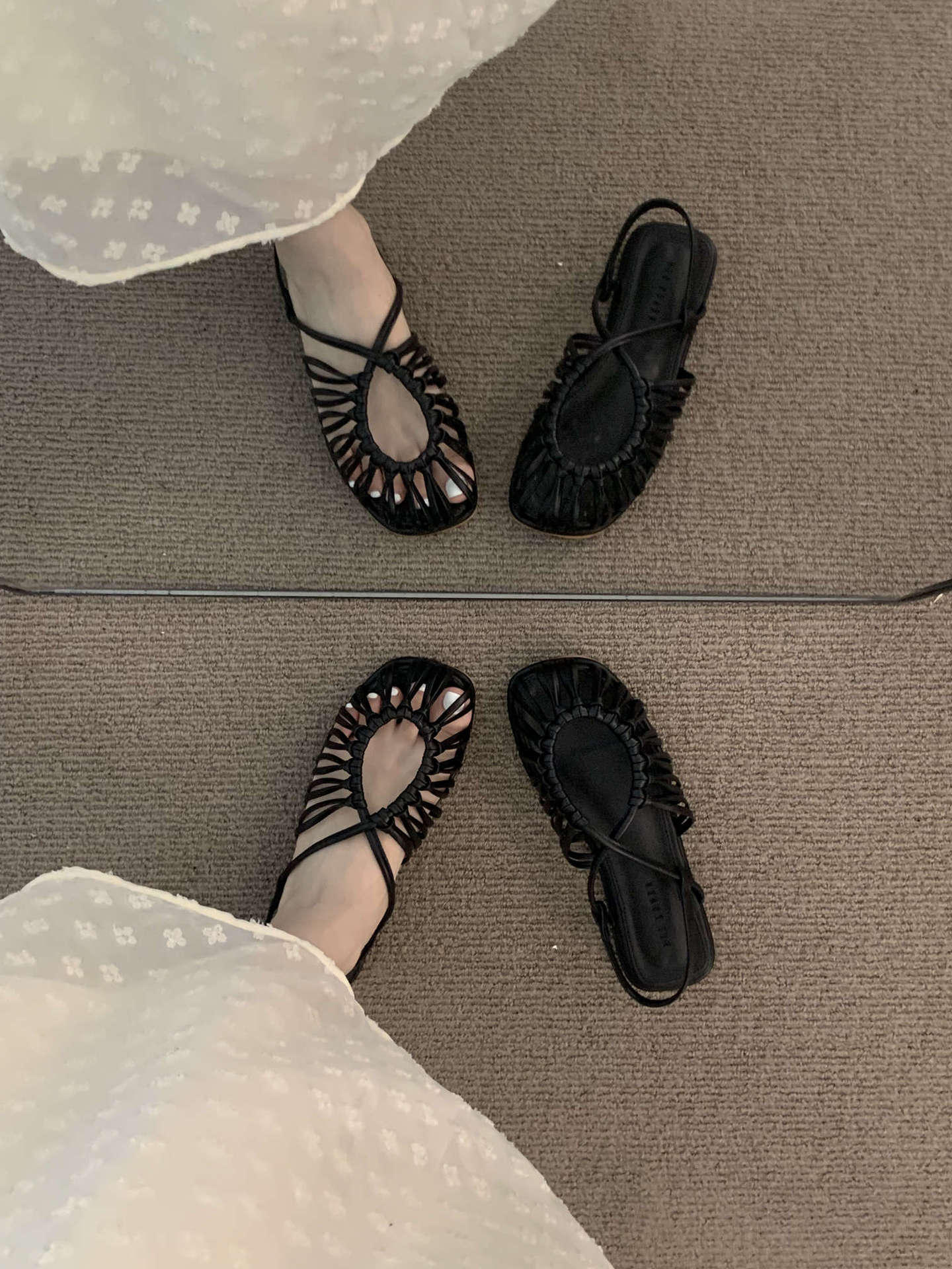 

Нишевые французские коричневые сандалии с сумкой на голове женские 2025 новые летние богемные на мягкой подошве повседневные пляжные римские туфли 40 чёрный