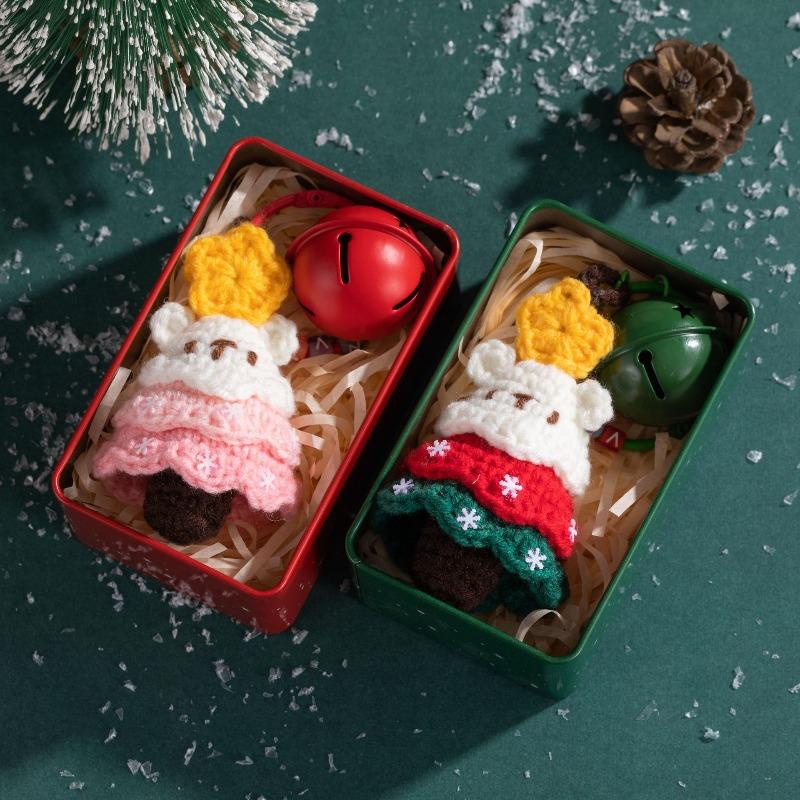 Christmas wool crocheted pendant creative wool Christmas wreath exquisite pendant decorative bag Christmas decorations
